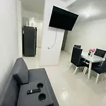 Hermoso Apartamento De 2H2B Con Ducha Caliente